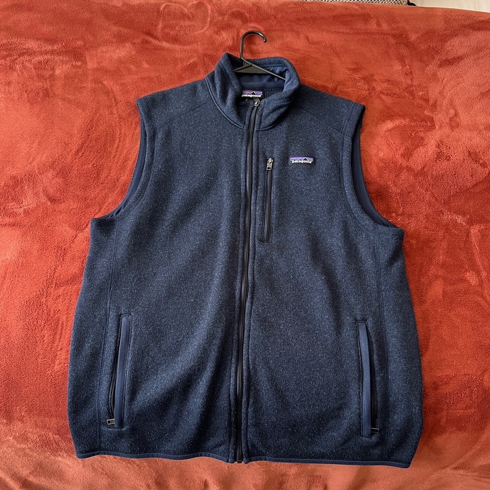Men’s PATAGONIA VEST - XL